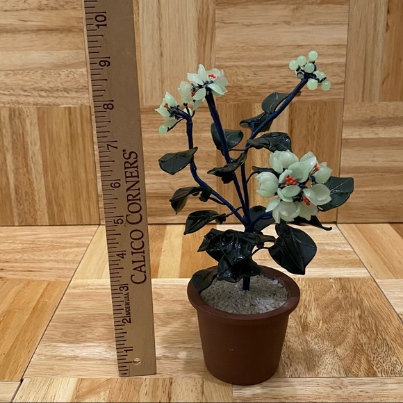 Faux Jade Ornamental Flowers Artificial Plant Home Decor - Picture 4 of 9